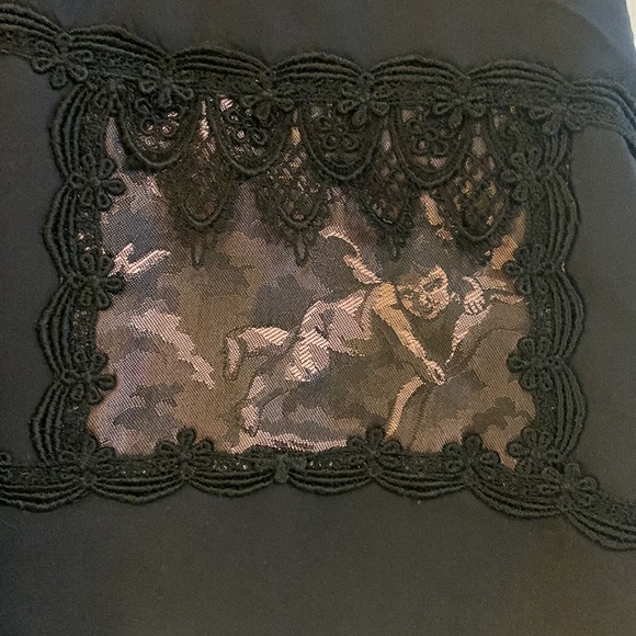 Laura M women’s vest with Angel Lace embellishments Black size Medium - Picture 3 of 7